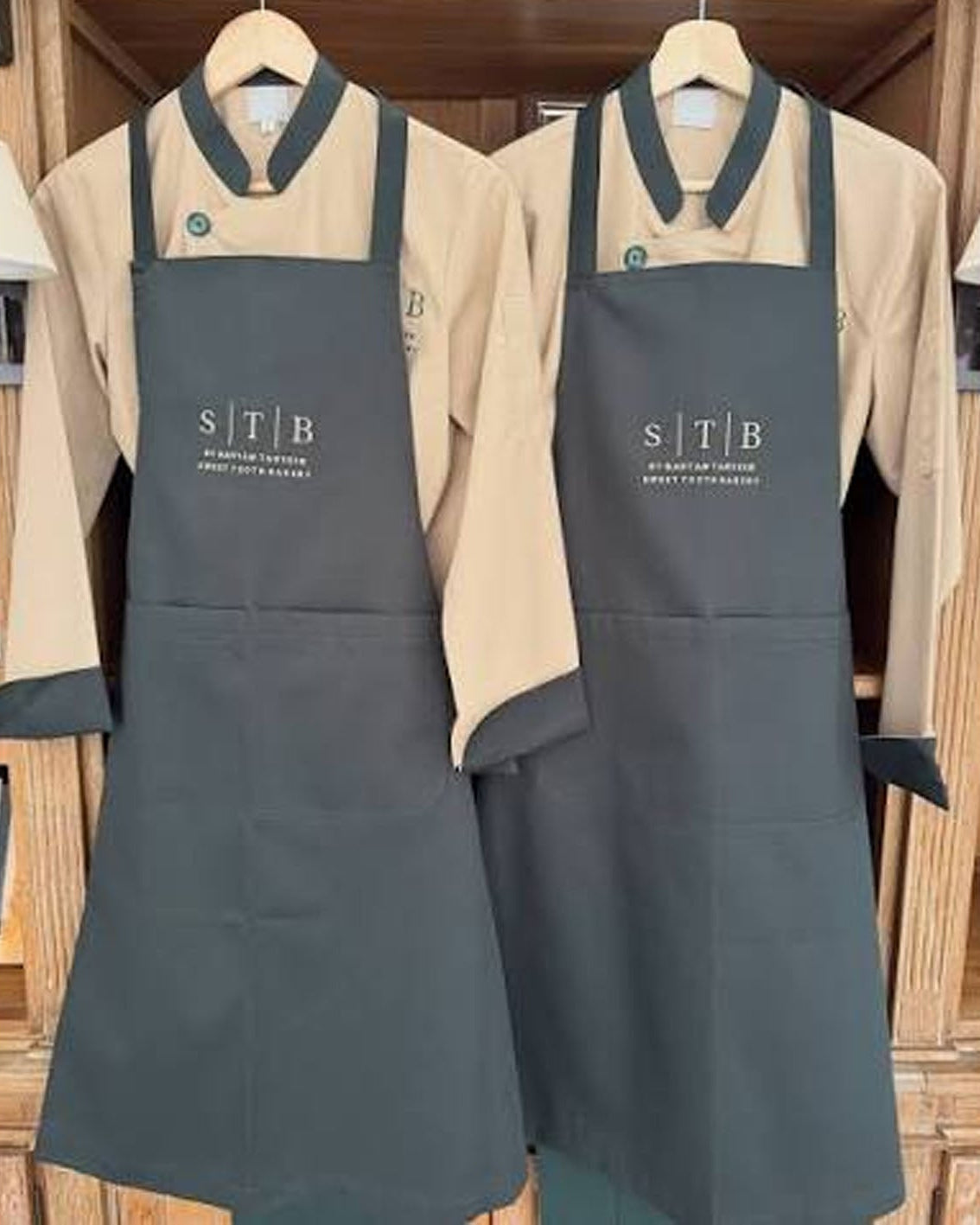 Bakery uniform set with grey apron and beige jacket